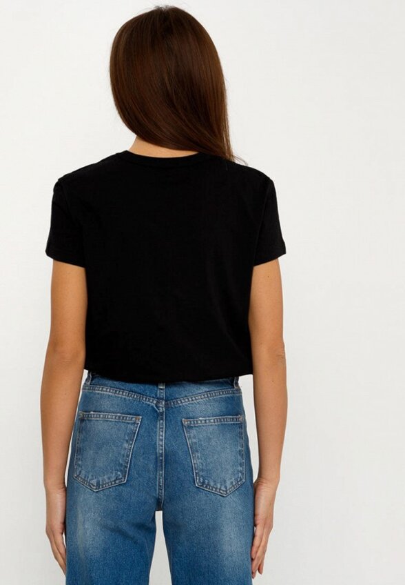 Футболка Апрель