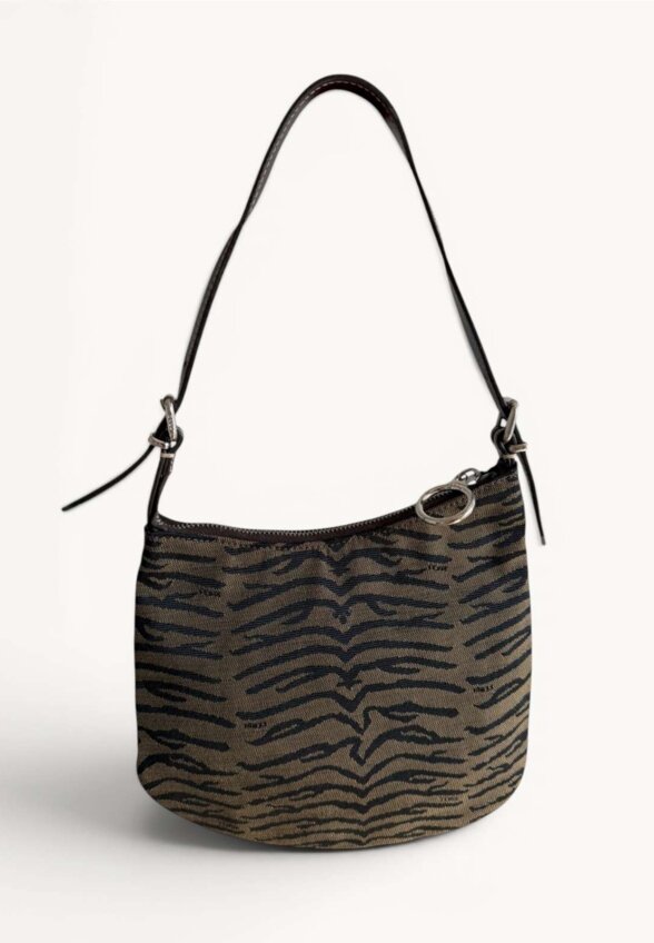 Fendi Oyster