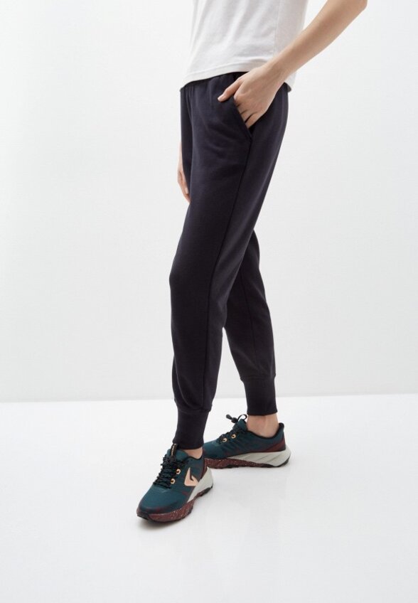 Кроссовки Demix