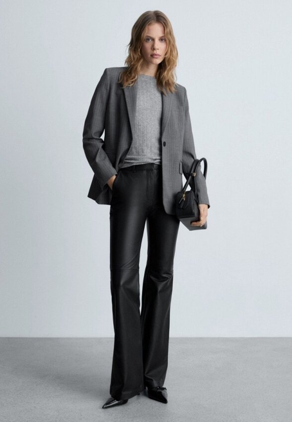 Лонгслив Mango