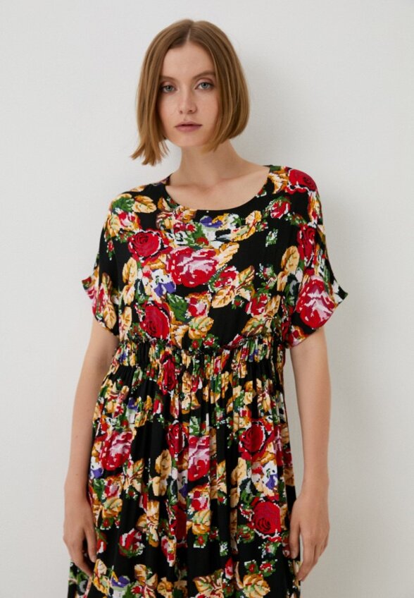 Платье MadaM T