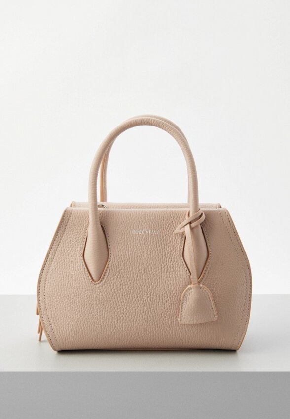 Сумка и брелок Coccinelle