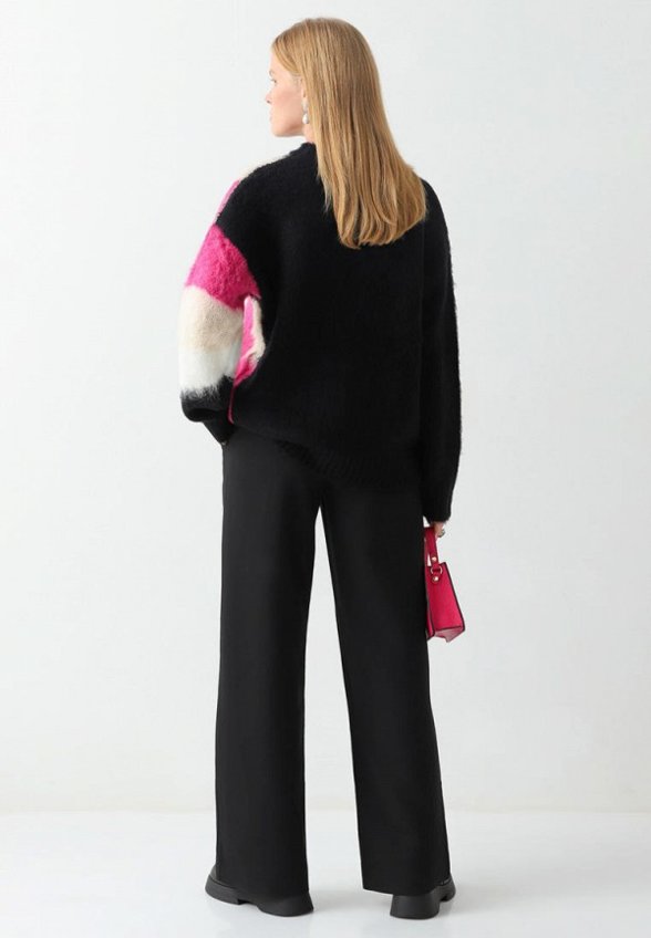 Джемпер Nominee