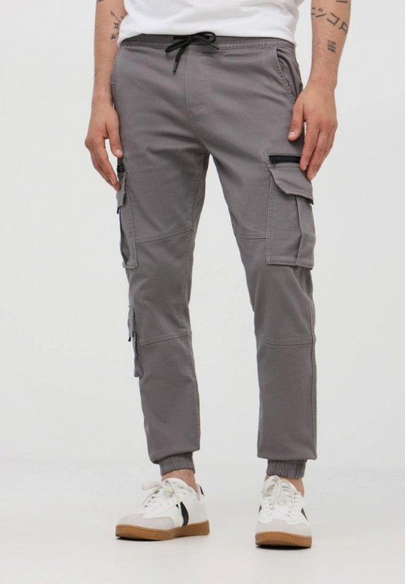 Брюки Terranova