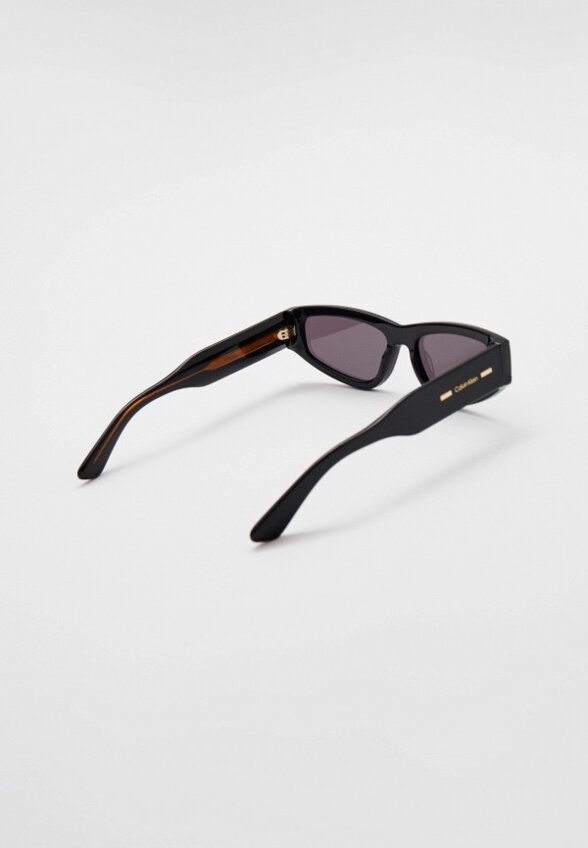 Очки солнцезащитные Calvin Klein