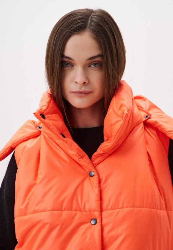 Жилет утепленный Malaeva