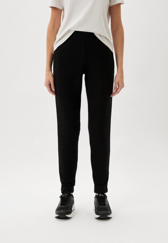 Брюки спортивные EA7