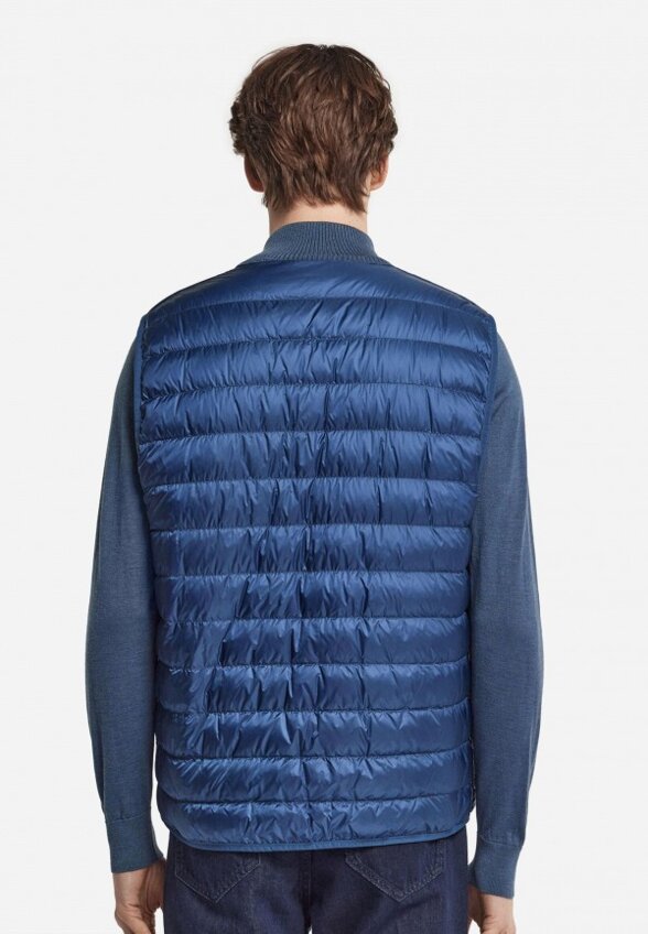 Жилет утепленный Falconeri