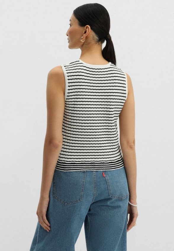 Жилет La Lindeza