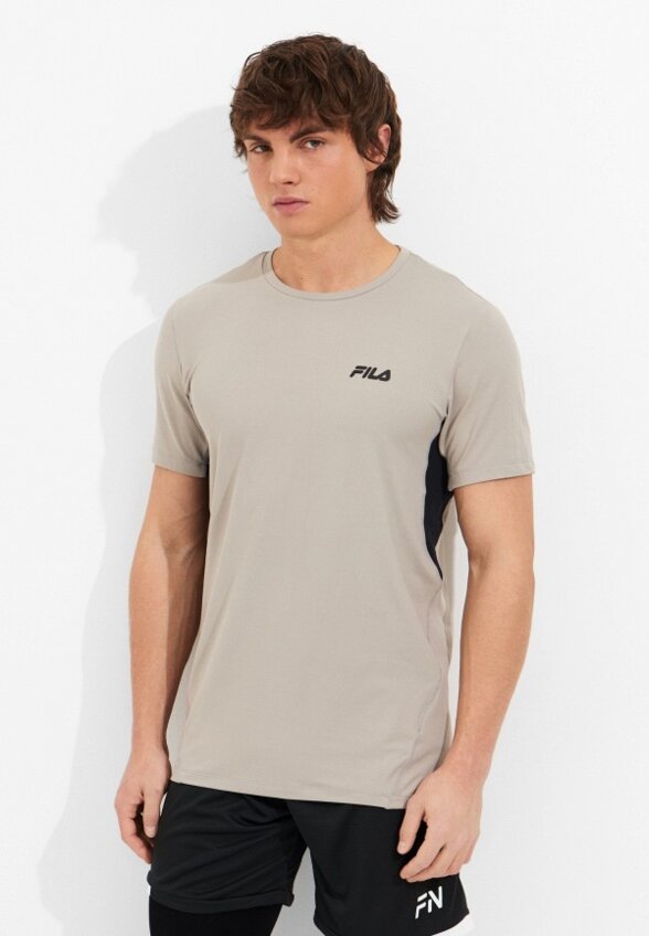 Футболка спортивная Fila