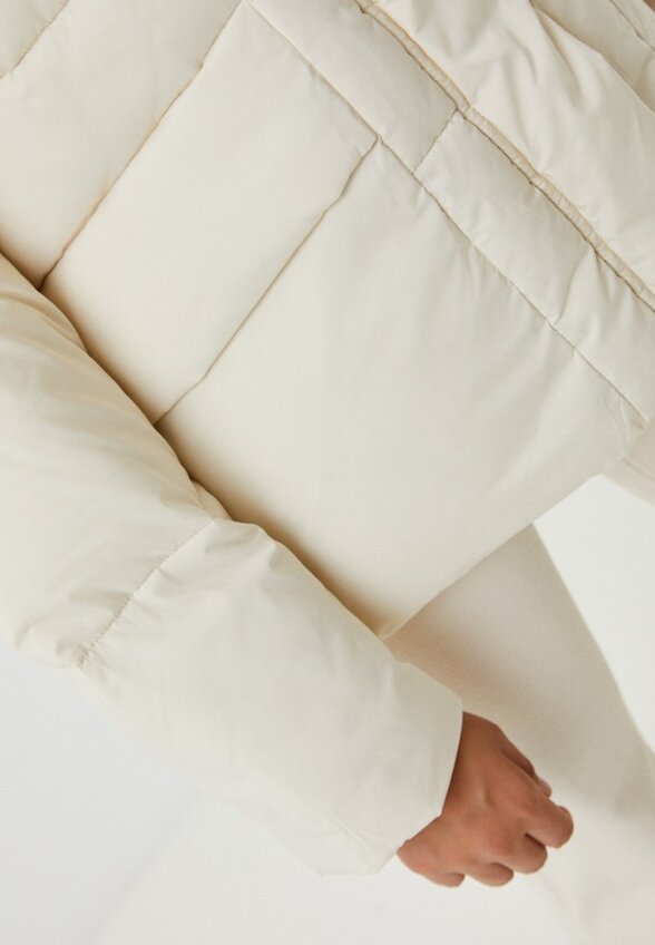 Пуховик Vitacci