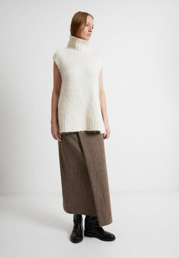 Жилет Vassa Code