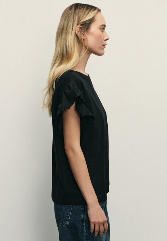 Футболка Zarina