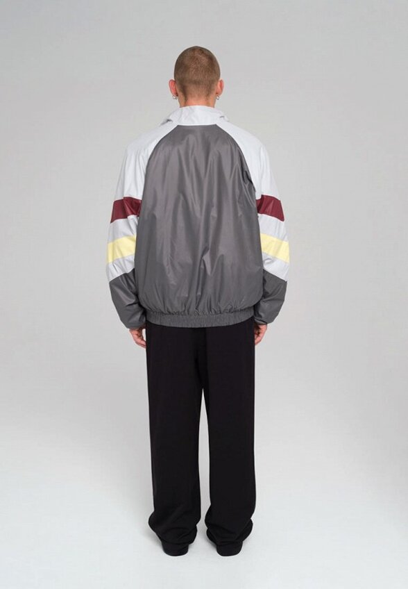 Ветровка Some People