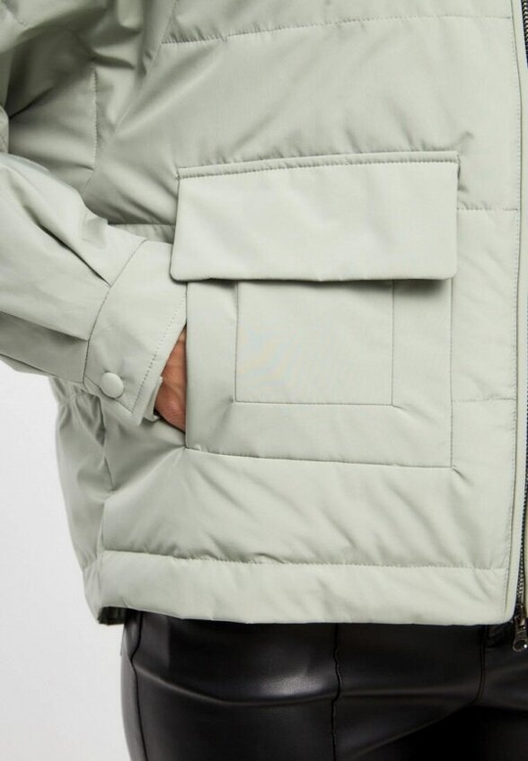 Ветровка Noele Boutique