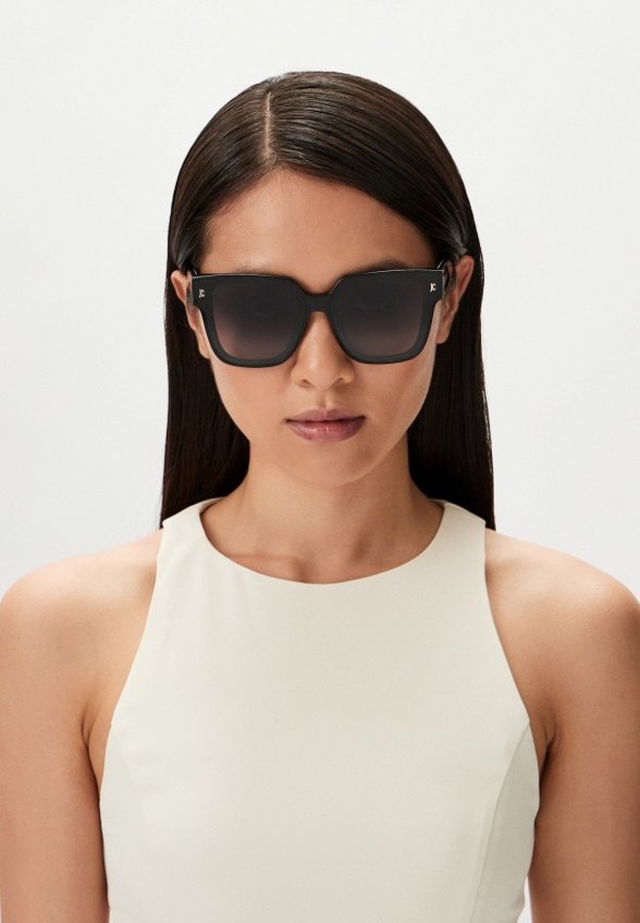 Очки солнцезащитные Just Cavalli