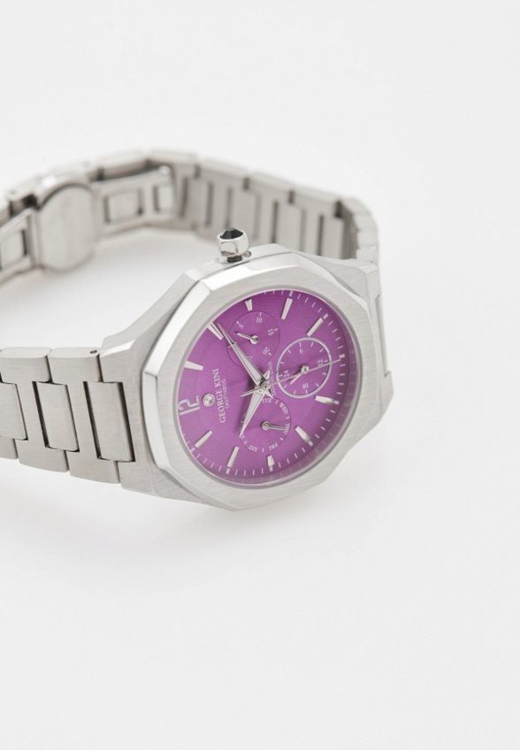 Часы George Kini