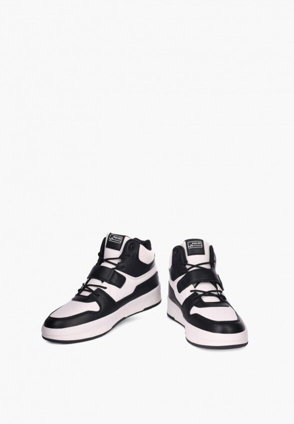 Кроссовки Pulse