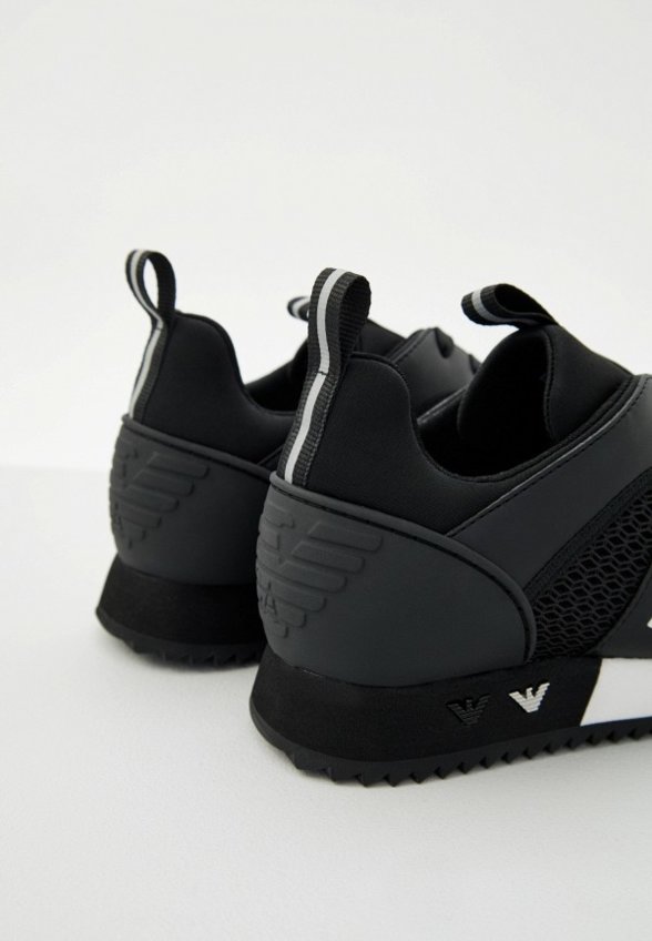 Кроссовки EA7