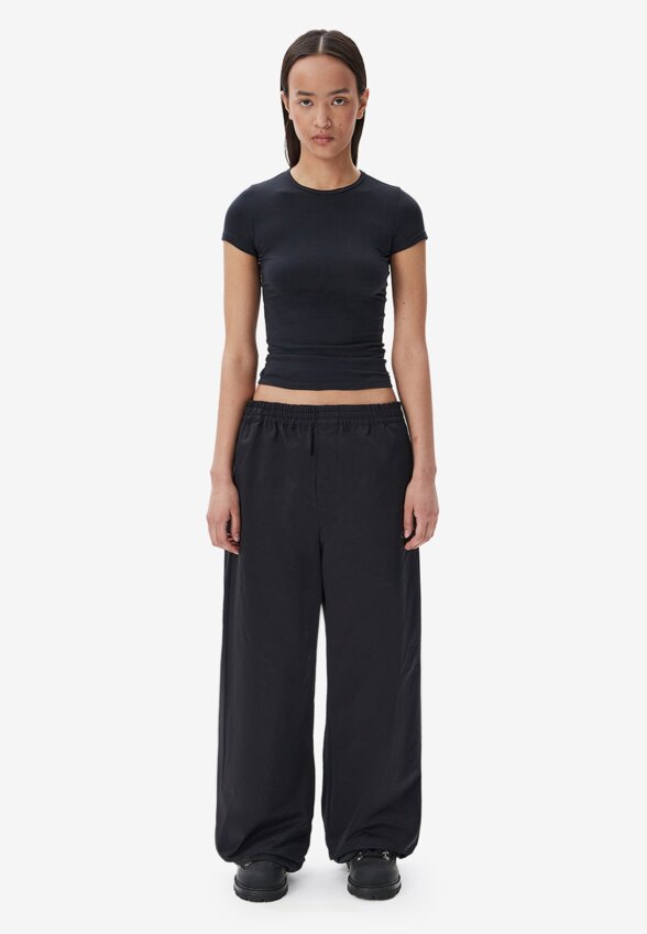 Футболка Slinky Black FABLE