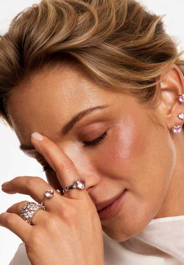 Серебряные серьги-гвоздики Софи с фианитами 5 мм MIE