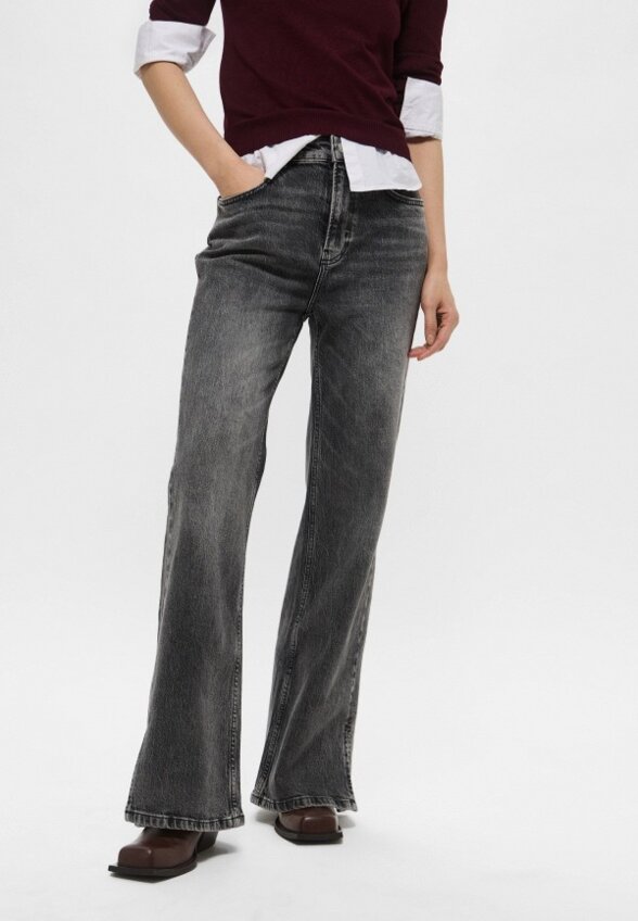 Джинсы MO5CH1NO Jeans