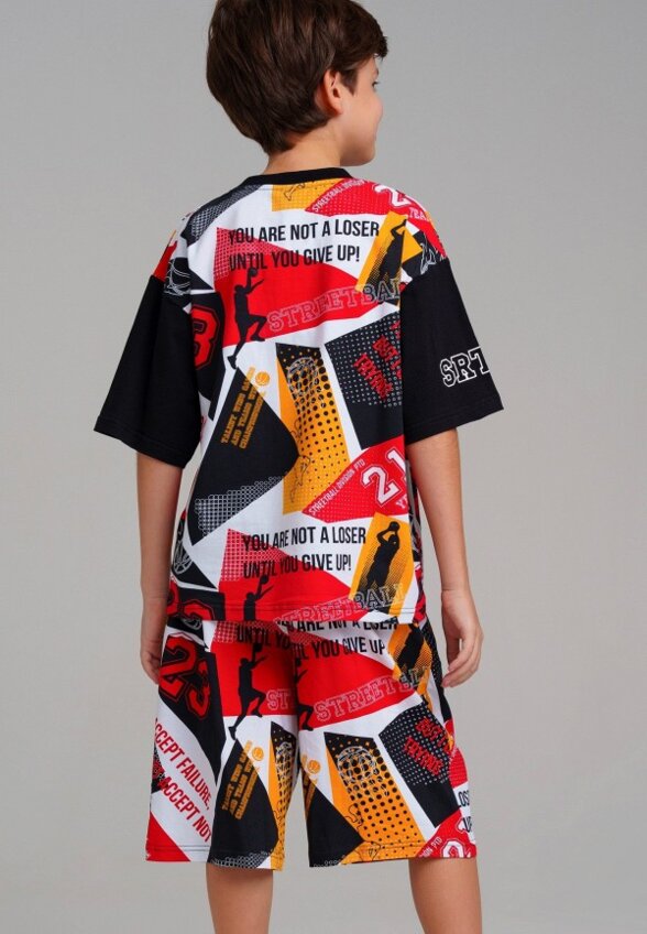 Футболка и шорты PlayToday