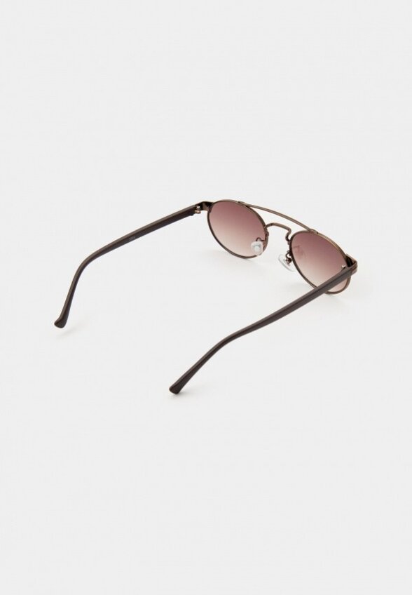 Очки солнцезащитные Vitacci