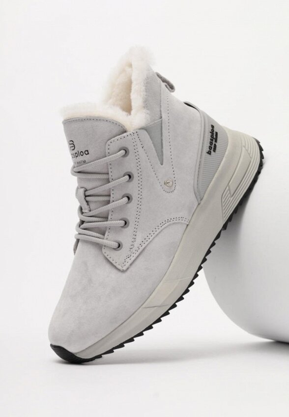 Кроссовки Baasploa