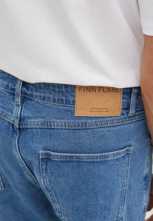 Джинсы Finn Flare