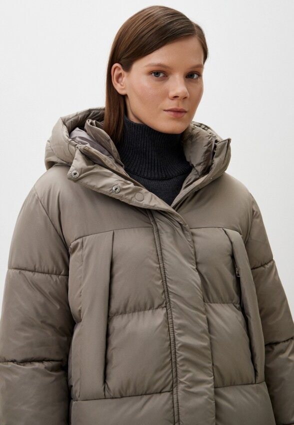 Пуховик Colin's