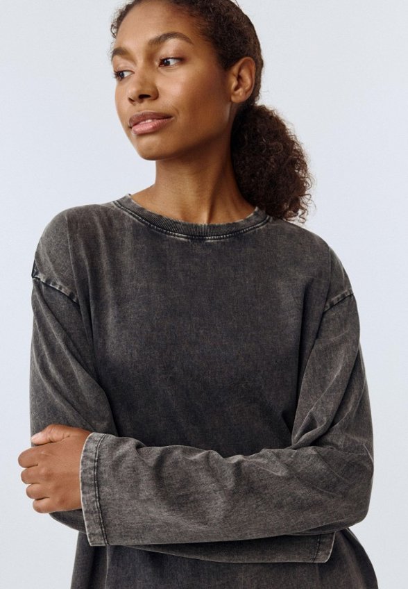 Лонгслив Sela