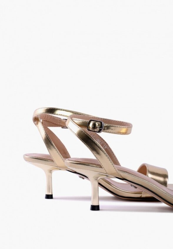 Босоножки Monsorro