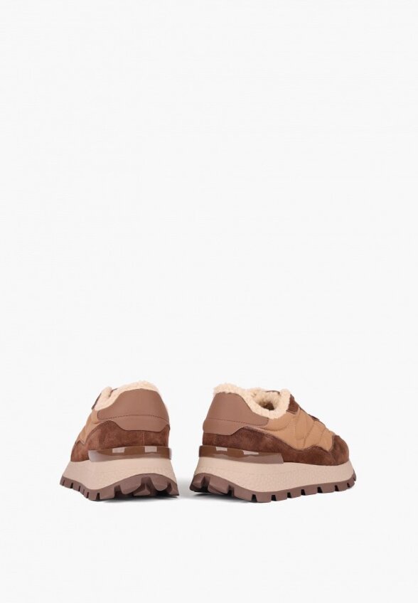 Кроссовки Pulse