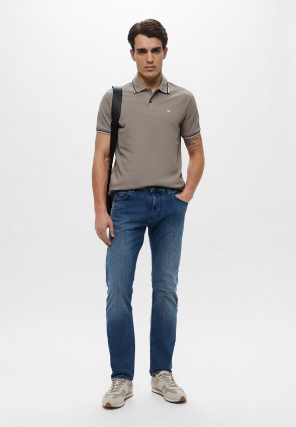 Поло Emporio Armani