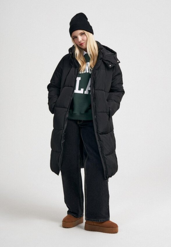 Пуховик Твое