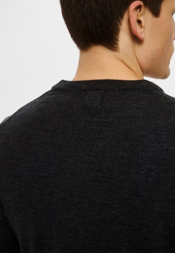 Пуловер Billionaire