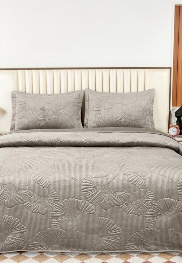 Комплект с покрывалом Sofi De Marko