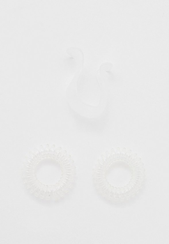 Резинки 2 шт. и заколка invisibobble