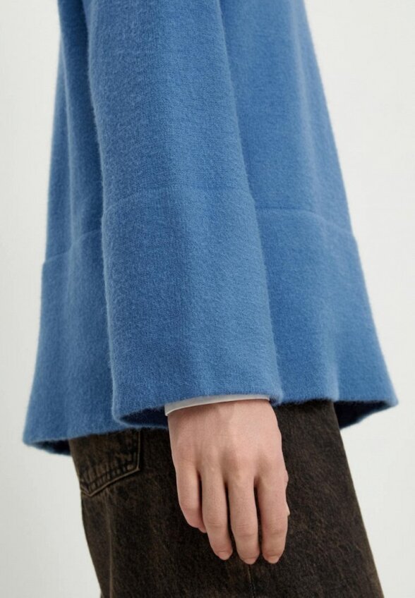 Джемпер Finn Flare