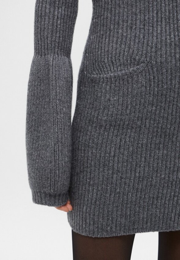 Платье Genious