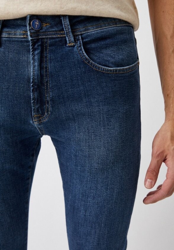 Джинсы Sarto Reale