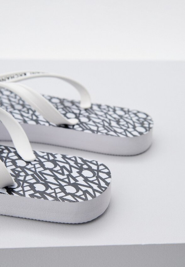 Сланцы Armani Exchange