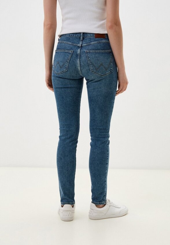 Джинсы Wrangler