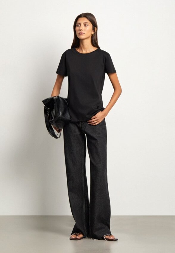 Футболка Emka