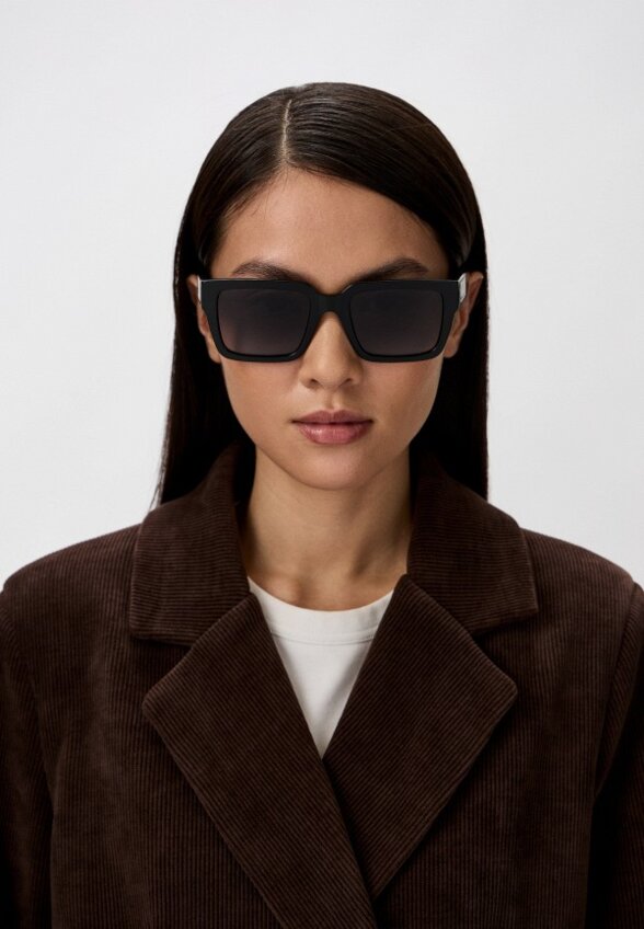 Очки солнцезащитные Moschino