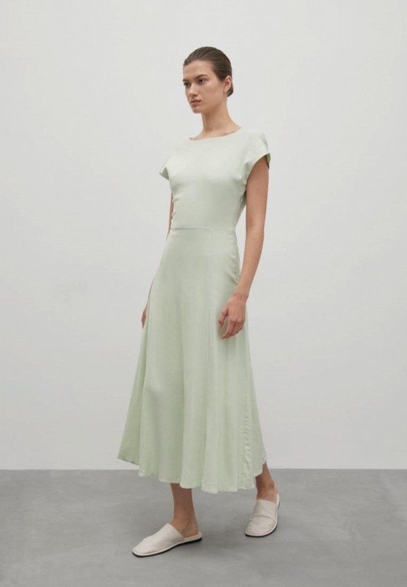 Платье Finn Flare