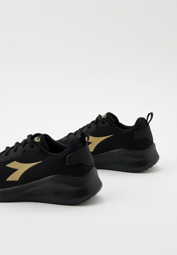 Кроссовки Diadora