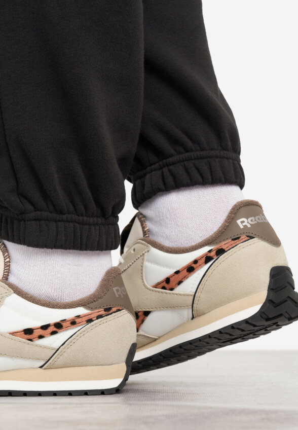 Кроссовки женские Reebok Classic Az, Бежевый