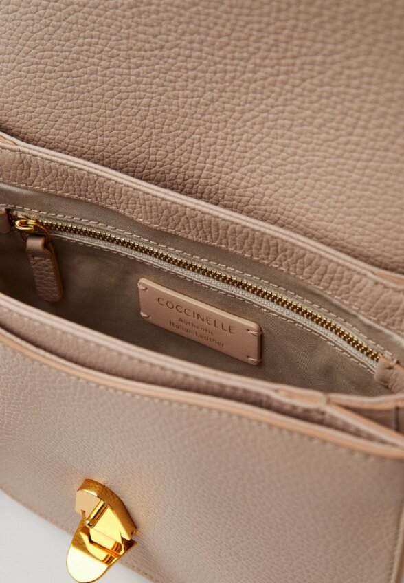 Сумка Coccinelle